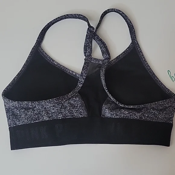 VS PINK ULTIMATE LIGHTLY-LINED SPORTS BRA - Picture 6 of 7